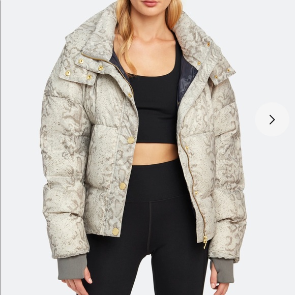 Varley Jackets & Blazers - New! Varley highland Jacket nwt